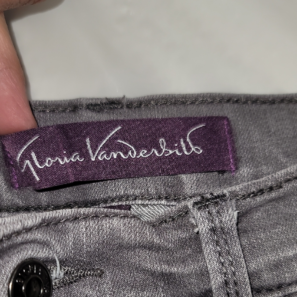 Gloria Vanderbilt Gray Skinny Jeans Modern Style - Picture 3 of 9